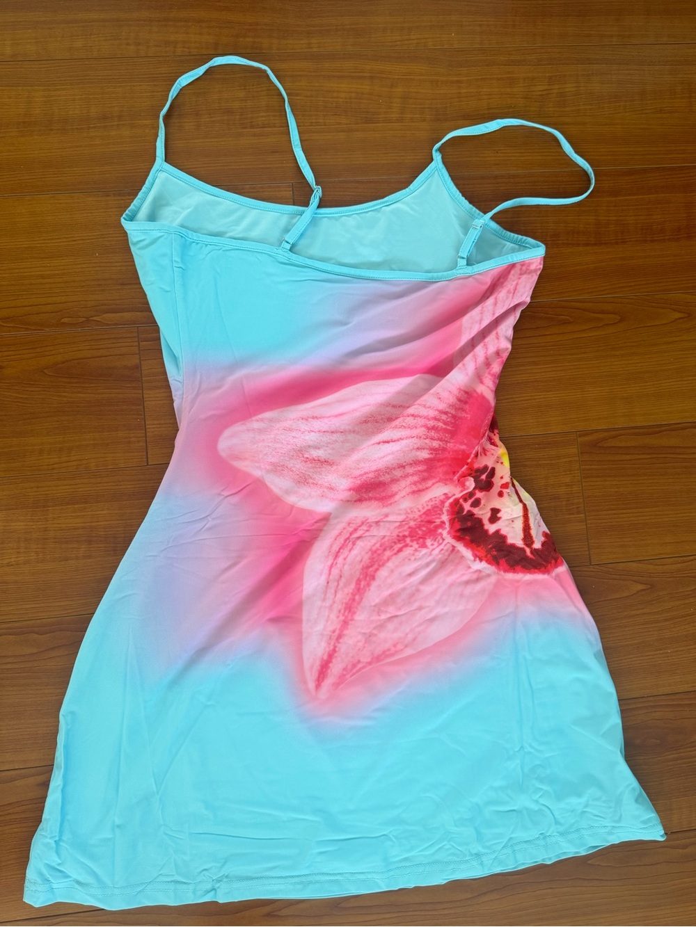 White Fox Boutique Blue and Pink Hibiscus Bodycon Mini dress - Picture 4 of 6
